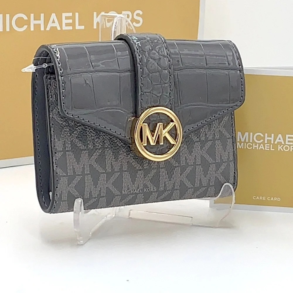 MICHAEL KORS CARMEN MEDIUM FLAP LOGO AND FAUX LEATHER WALLET HEATHER GREY MULTI